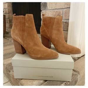 Marc Fisher | Jarli Suede Ankle Booties